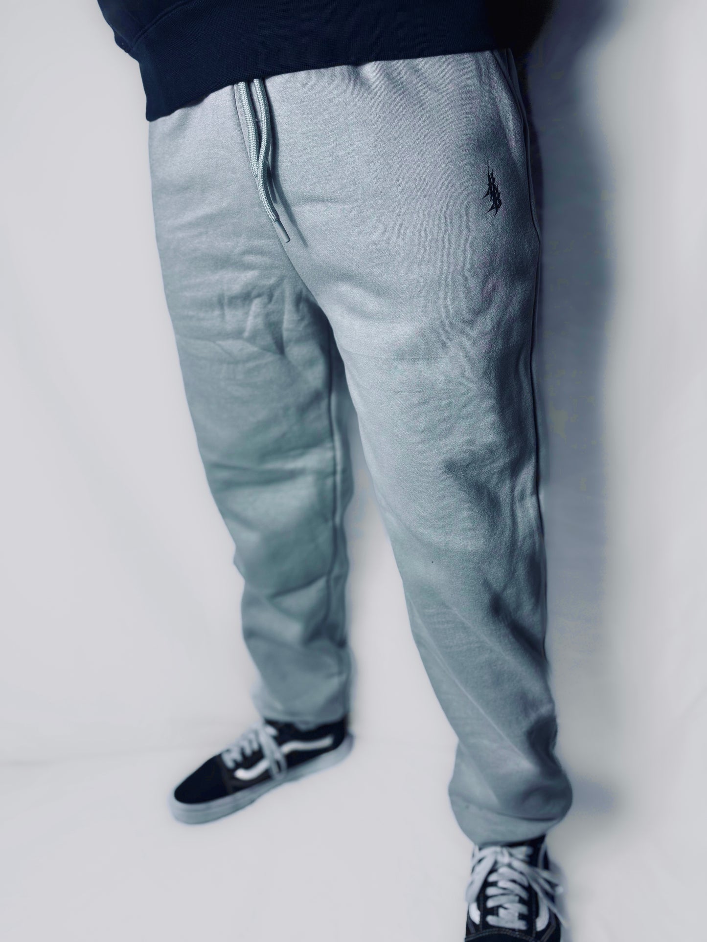 BB Essential Heavyweight Sweatpants (Stone)